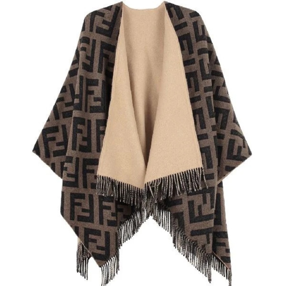 ‼️ONE LEFT! NWT Fendi FF Reversible Poncho